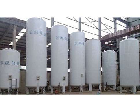 Liquid nitrogen storage tank