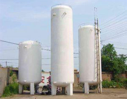 Liquid argon storage tank